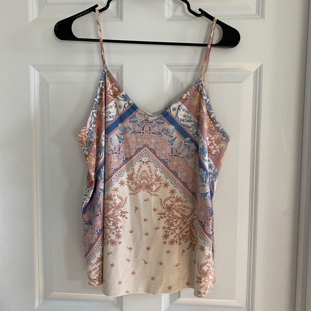 Tank top. Size small.